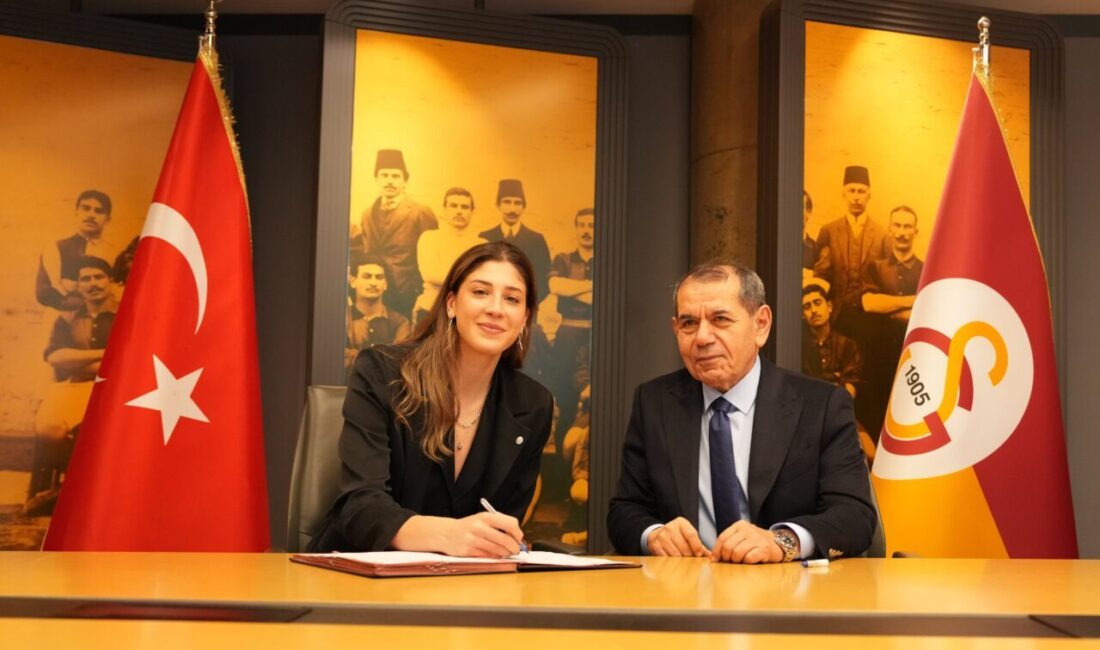 İSTANBUL, – GALATASARAY, kadın voleybol takımı kaptanı İlkin Aydın ile