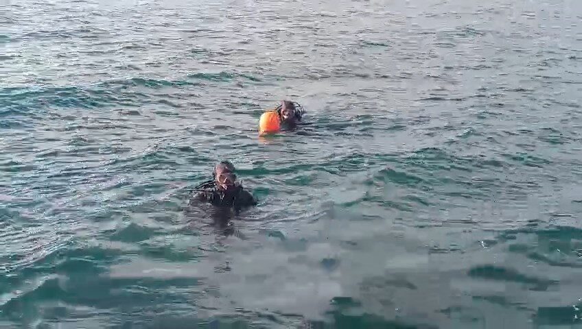 İsa ALMAÇAYIR/İSTANBUL, – ADALAR açıklarında denize düşen kişiyi arama çalışmaları