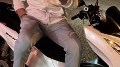 Taylan ERGÜN / İSTANBUL BAŞAKŞEHİR’de meydana gelen trafik kazasında motosiklet