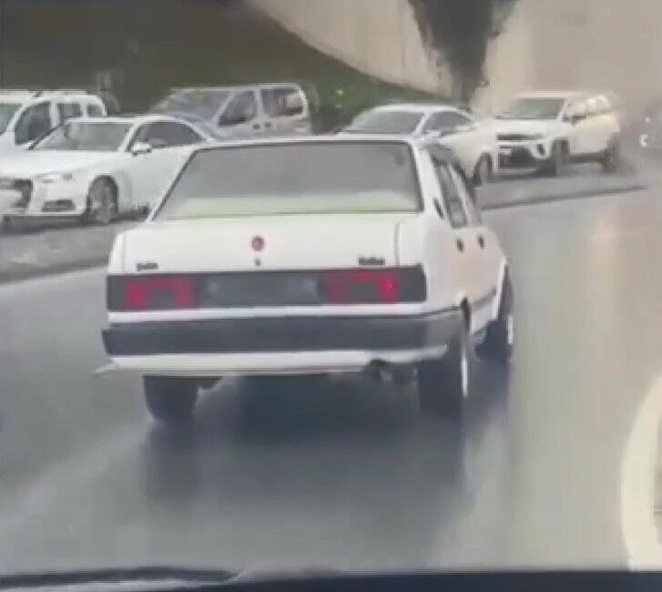 Baran AKKAYA-Emin YEŞİL/İSTANBUL, – SULTANGAZİ’de plakasız ve aynasız olduğu fark