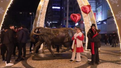 Melike USLU- Şevval CİNDİR/İSTANBUL, – İSTANBUL’da yeni yıl kutlamalarının adreslerinden