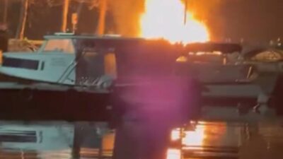 Baran AKKAYA-Altunay TUGA/İSTANBUL, – KÜÇÜKÇEKMECE, Menekşe sahilinde iskeleye bağlı 2