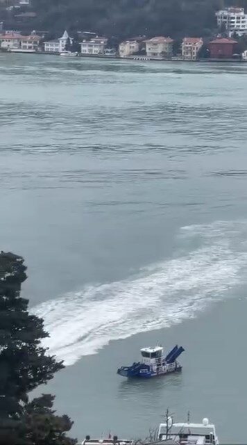 Doğan Can CESUR / İSTANBUL, -Kuruçeşme açıklarında deniz temizliği sırasında