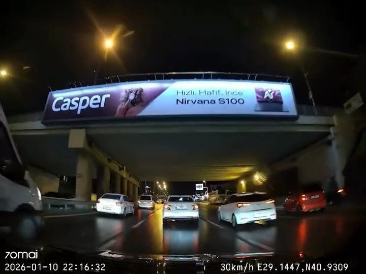 İsa ALMAÇAYIR-Hiba HAKBİLİR/İSTANBUL, – MALTEPE, D-100 Karayolu’nda iki otomobil sürücüsü