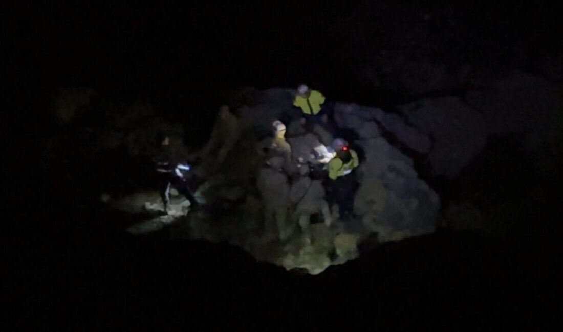 Doğan Can CESUR / İSTANBUL – SARIYER Rumeli Feneri’ne akrabalarıyla