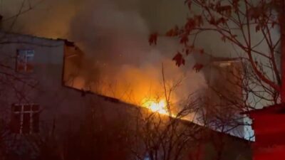 Mehmet Kaan KURT/İSTANBUL, – ÜMRANİYE’de 3 katlı bir binada çıkan