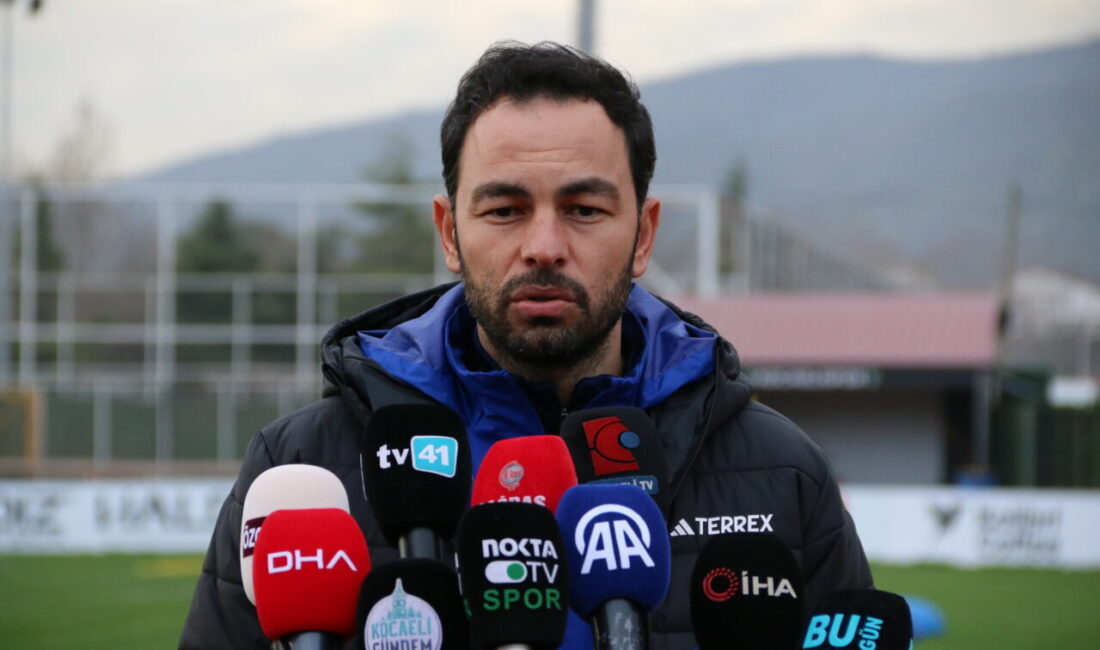 Ardacan UZUN/KÖRFEZ(Kocaeli), – KOCAELİSPOR sahasında konuk edeceği Fenerbahçe maçının hazırlıklarına