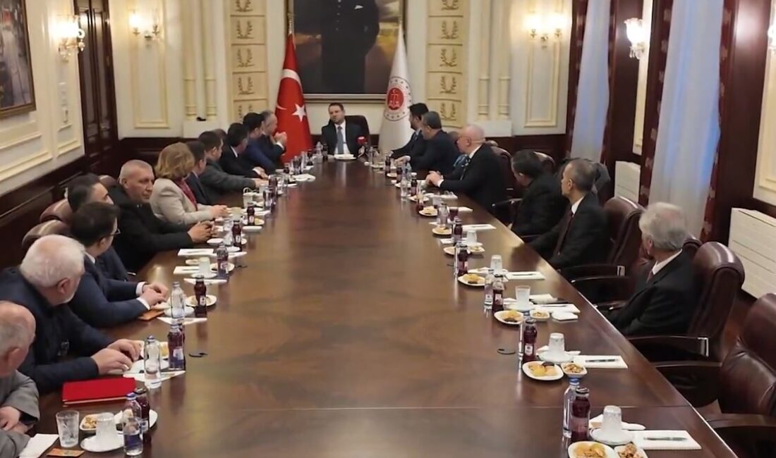 ANKARA, – ADALET Bakanı Akın Gürlek, Nevşehir Valisi Ali Fidan