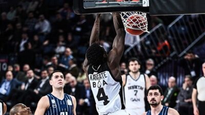 İSTANBUL, – SALON: Sinan Erdem HAKEMLER: Fatih Arslanoğlu, Ziya Özorhon