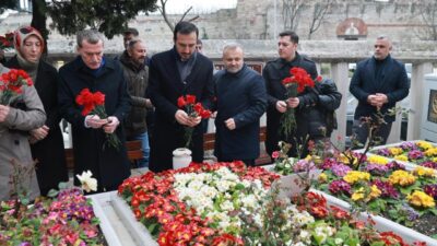 İSTANBUL, -AK Parti İstanbul İl Başkanlığı, Eski Başbakan Necmettin Erbakan’ı