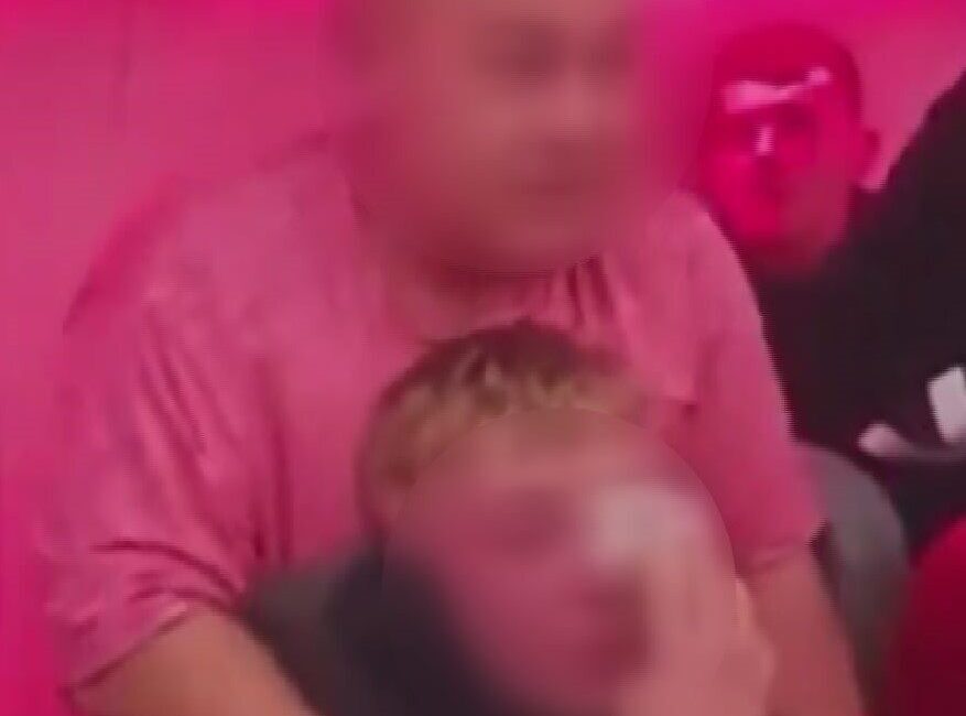 İbrahim YILDIZ/İSTANBUL, – ANTALYA-Manchester seferini yapan Jet2 havayoluna ait uçak,