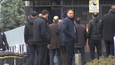 Özgür EREN / İSTANBUL, – ARNAVUTKÖY’de boşanma aşamasında olduğu eşi