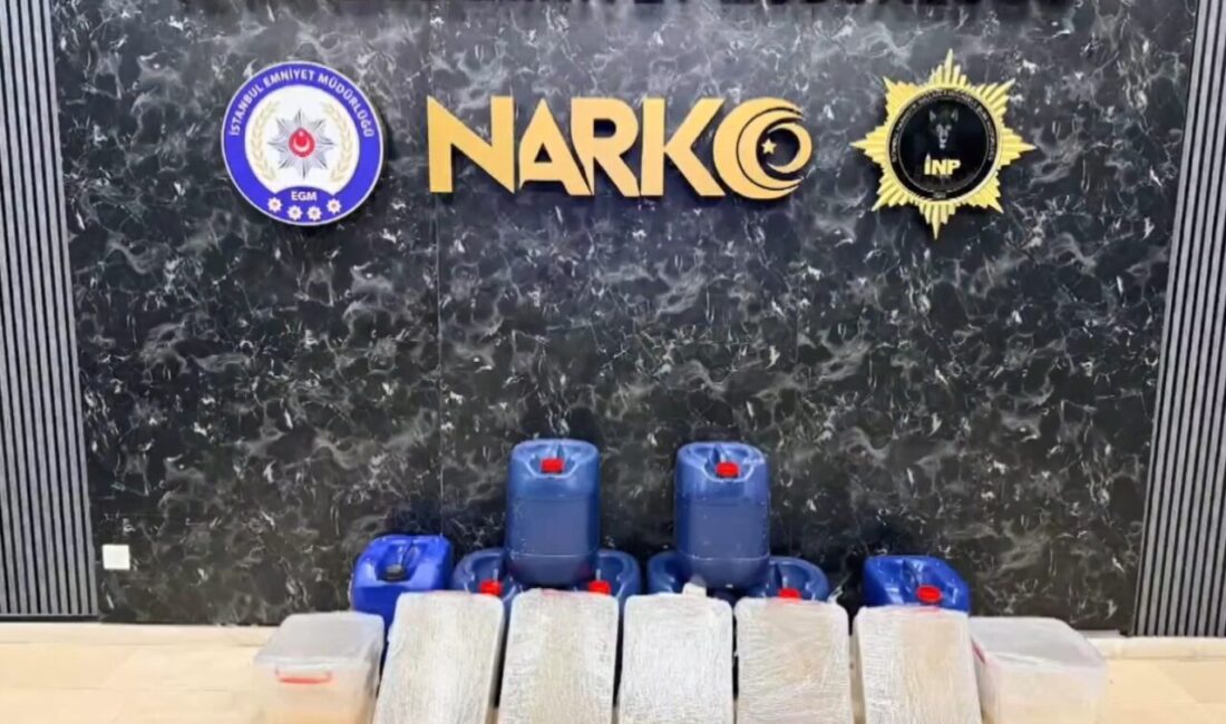 İSTANBUL, – BÜYÜKÇEKMECE’de düzenlenen uyuşturucu operasyonunda 3 şüpheli gözaltına alındı.