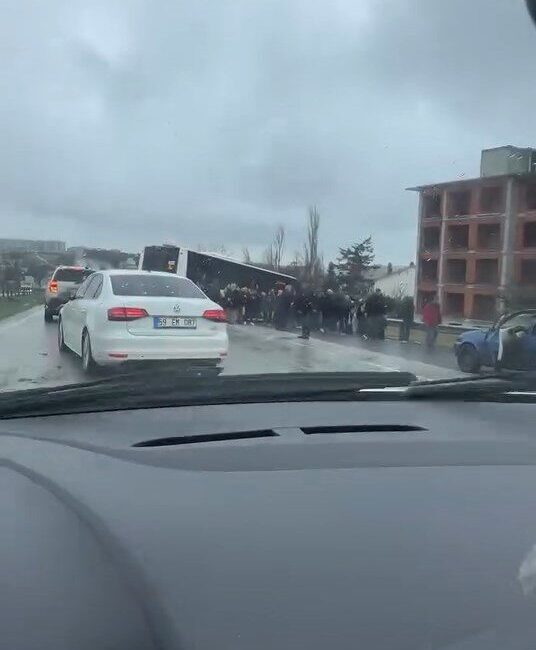 Uğur Samet AVCI- Hiba KARGI- Derya EVREN KORKMAZ / İSTANBUL,