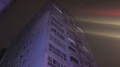 Soner HASIRCIOĞLU/İSTANBUL, – ESENYURT’ta 14 katlı binanın 5’inci katındaki apartman