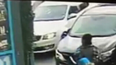 Ali AKSOYER/İSTANBUL, – İstanbul’da saat firmasının temsilcisine ait e-posta adresini