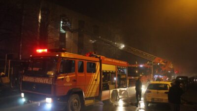 Mehmet Kaan KURT/İSTANBUL, – KAĞITHANE’DE 4 katlı iş hanının alt