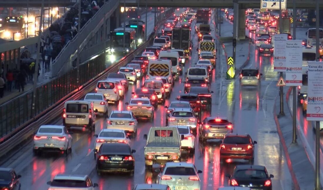 Murat SOLAK- Özgür EREN / İSTANBUL, – Okullarda ara tatilinin