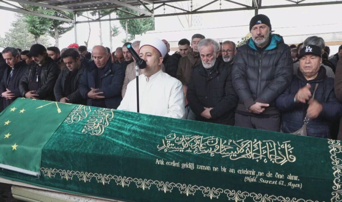 Tuğçe SEZER ODABAŞI – Ataberk KURT/İSTANBUL, – OYUNCU Kanbolat Görkem