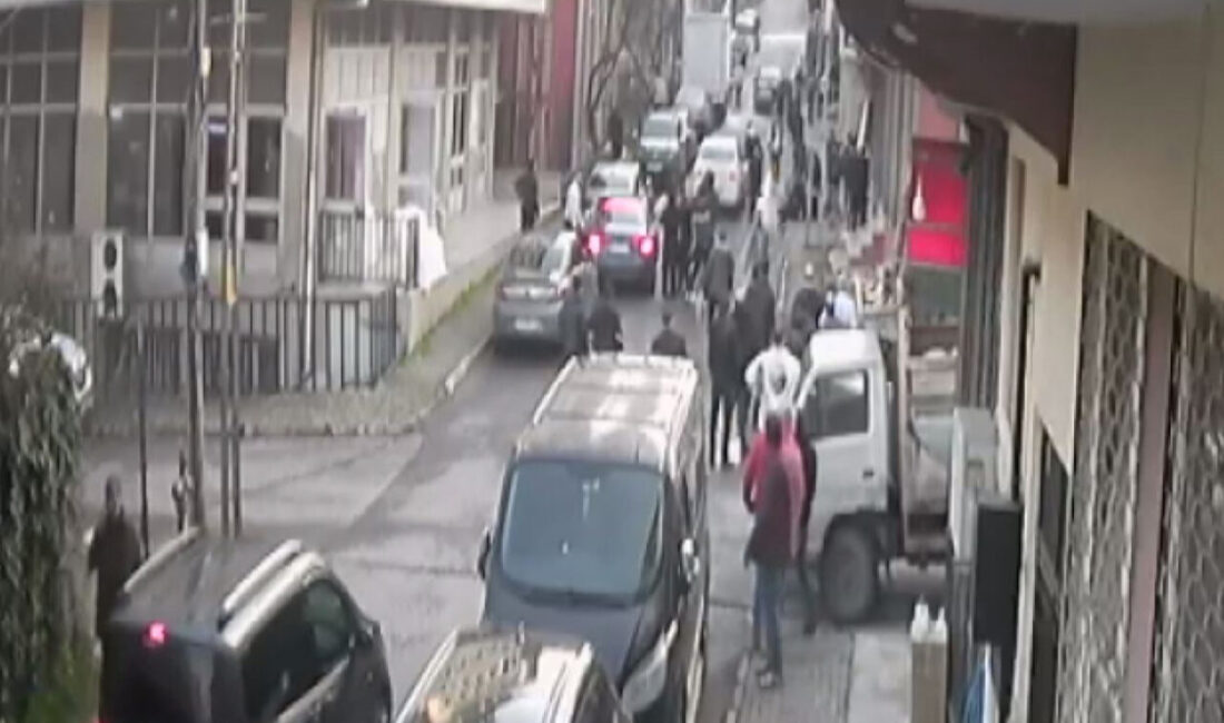 İsa ALMAÇAYIR/İSTANBUL, – SANCAKTEPE’de iki grup arasında çıkan tartışma kısa