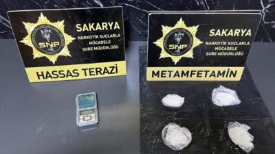 Serhat YILMAZ/ HENDEK(Sakarya), – SAKARYA’da, polisin düzenlediği operasyonda 38,43 gram