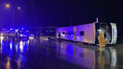 Emre ÖNCEL/ SAMSUN, – SAMSUN’un İlkadım ilçesinde sürücünün kontrolünü kaybettiği