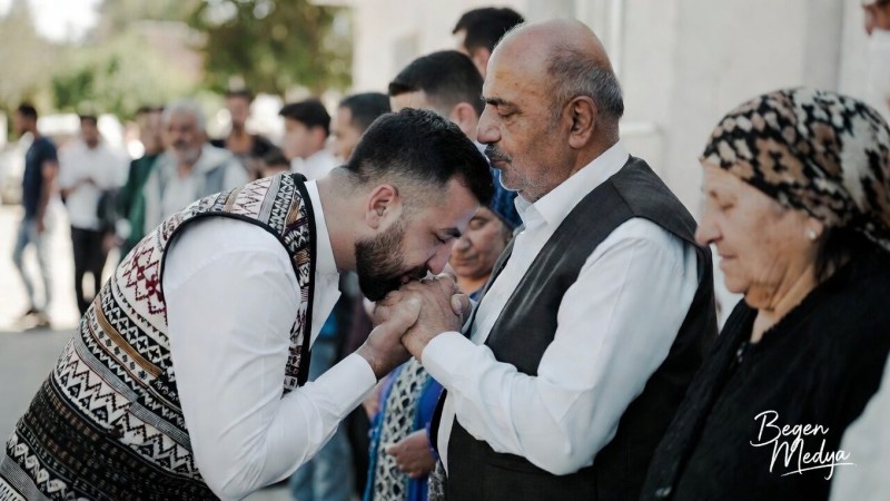 Bayram, çocuklar için her zaman bambaşka bir dünyadır.