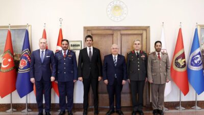 ANKARA, – MİLLİ Savunma Bakanı Yaşar Güler, Katar’ın Ankara Büyükelçisi