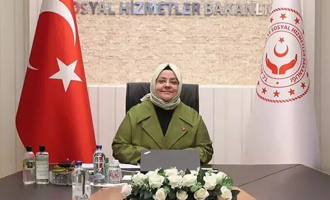 Batuhan KILIÇ/ESKİŞEHİR, – ESKİŞEHİR’in Sivrihisar ilçesinde meydana gelen zincirleme trafik