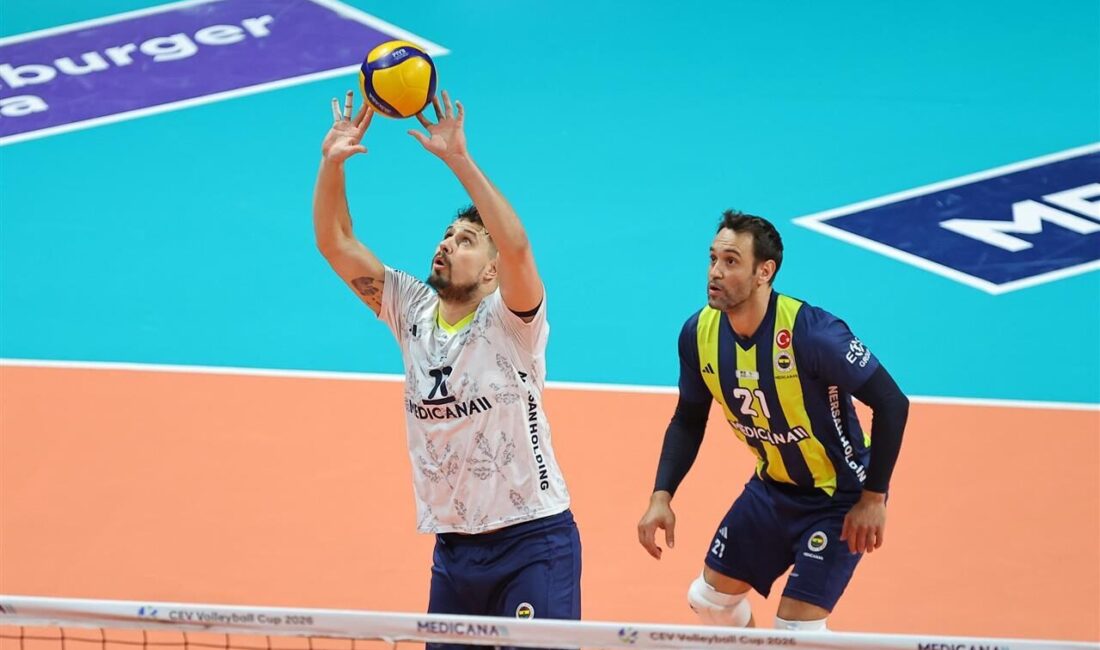 İSTANBUL, – SALON: Burhan Felek Voleybol HAKEMLER: Mikheil Guniava, Andreas
