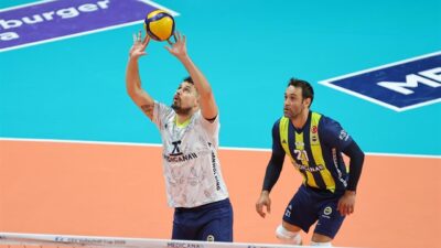 İSTANBUL, – SALON: Burhan Felek Voleybol HAKEMLER: Mikheil Guniava, Andreas