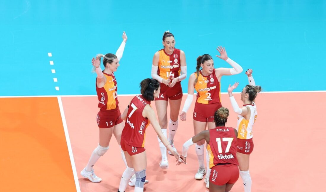 İSTANBUL, – SALON: Burhan Felek Voleybol HAKEMLER: Darko Savic, Sergej
