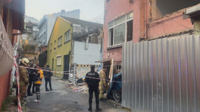 Soner HASIRCIOĞLU/İSTANBUL, – BEYOĞLU Sururi Mehmet Efendi Ufak Köprü Sokak’ta