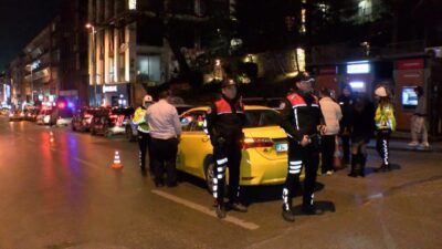 İsa ALMAÇAYIR/İSTANBUL, – İSTANBUL’da polis ekipleri il genelinde eş zamanlı