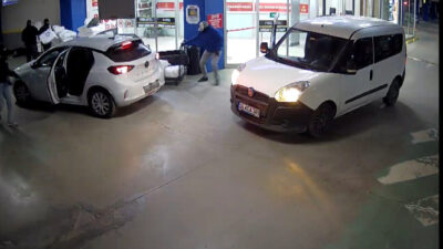 Ali AKSOYER / İSTANBUL – BAHÇELİEVLER’de bulunan Kuyumcukent’te, Kapalıçarşı’daki bir