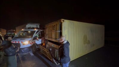 Mehmet Kaan KURT/İSTANBUL, – KUZEY Marmara Otoyolu’nda aynı yönde ilerleyen