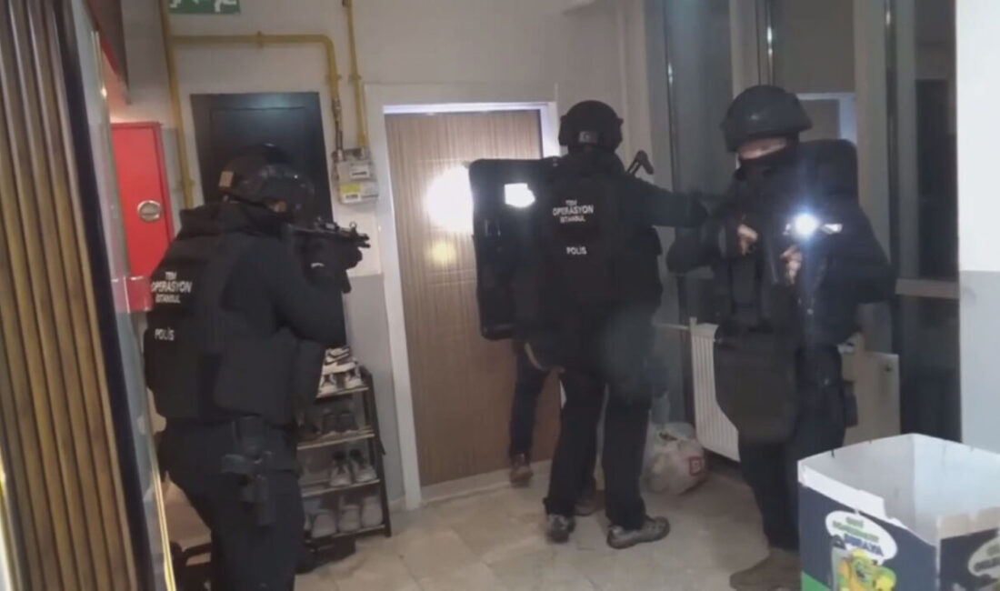 İSTANBUL, – İstanbul’da Nevruz etkinliklerinde PKK/KCK silahlı terör örgütü propagandası