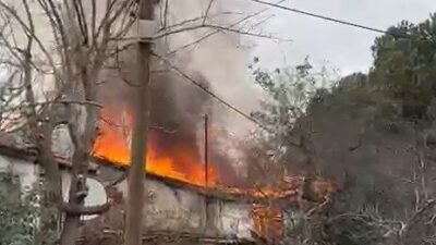 İsa ALMAÇAYIR/İSTANBUL, -PENDİK’te gecekonduda henüz bilinmeyen bir nedenle yangın çıktı.