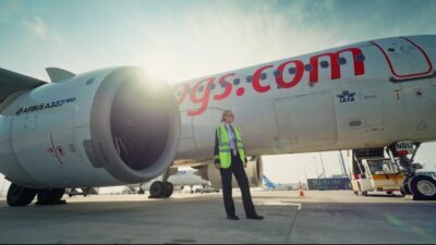 İbrahim YILDIZ/İSTANBUL, -KABİN memurluğu yaptığı sırada pilot olma hayali kuran,