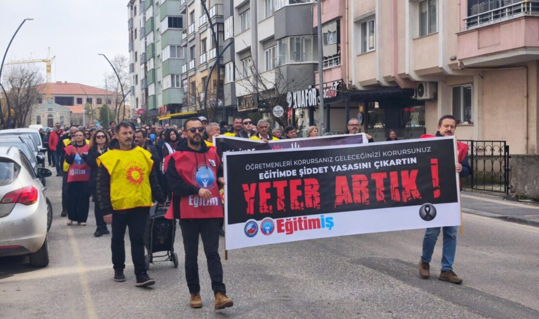 Ünsal YÜCEL/KEŞAN (Edirne), – EDİRNE’nin Keşan ilçesinde öğretmenler, İstanbul’un Çekmeköy