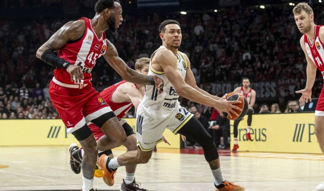 İSTANBUL, – SALON: Barış ve Dostluk HAKEMLER: Juan Carlos Peruga,