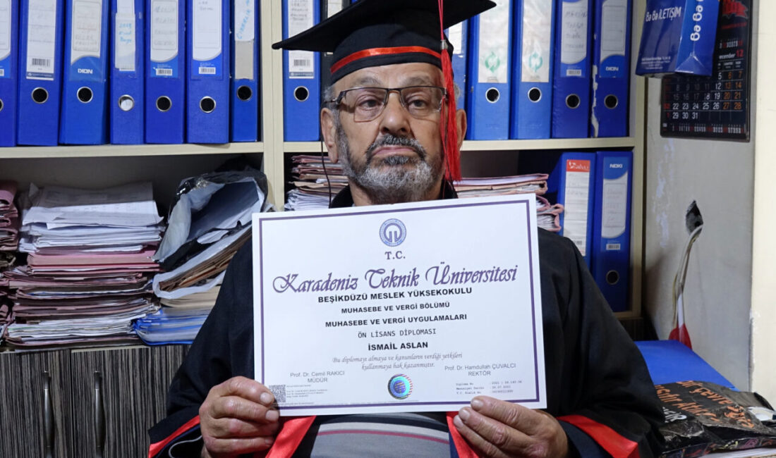 Selçuk BAŞAR-Efnan KÖSE/TRABZON, – TRABZON’da arzuhalcilik yapan İsmail Aslan (77),