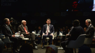 Semih ERSÖZLER- Aysu DURSUN/ANTALYA, – ANTALYA Diplomasi Forumu’nda konuşan Çevre,