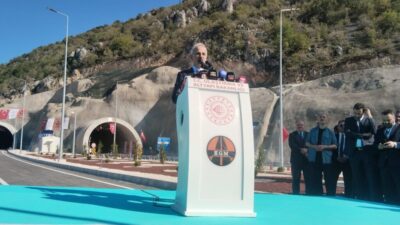 Yusuf ÇINAR/ ÇORUM, – ULAŞTIRMA ve Altyapı Bakanı Abdulkadir Uraloğlu,