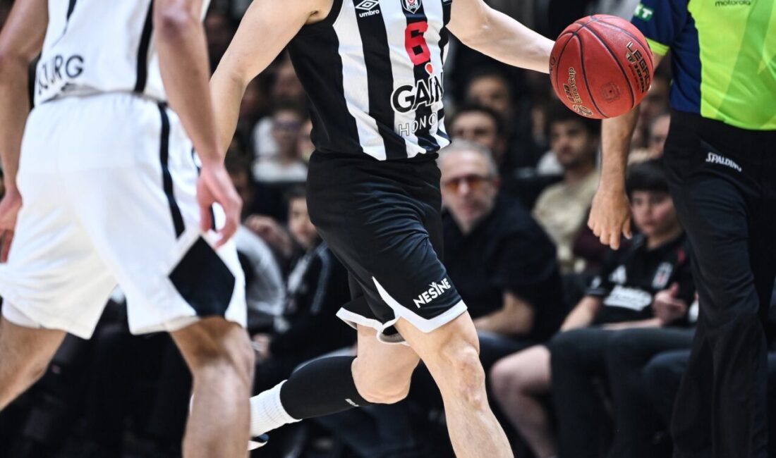 Olgucan KALKAN / İSTANBUL, – HAKEMLER: Miguel Angel Perez, Alberto