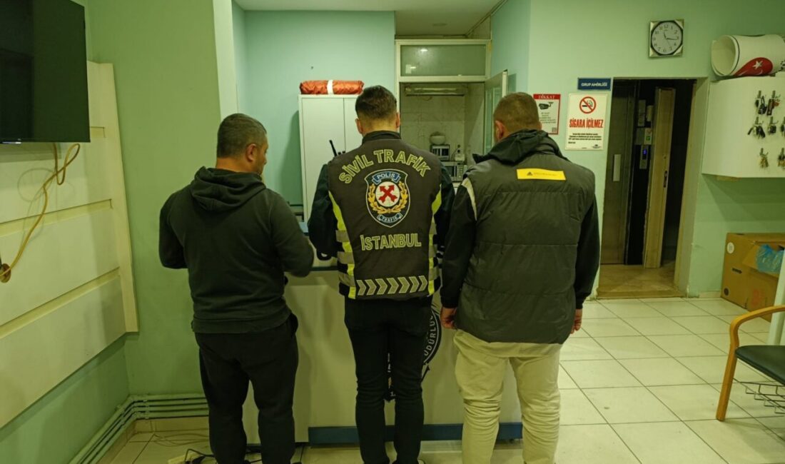 Ramazan İŞİKLİ / İSTANBUL, – BÜYÜKÇEKMECE’de eşinin trafikte ‘yol verme’