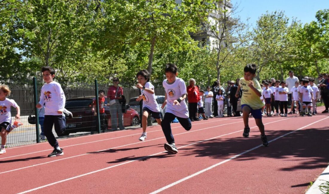 Nevra UÇKAÇ/İZMİR, – İZMİR Hasta Çocuk Evleri Derneği’nin düzenlediği 23