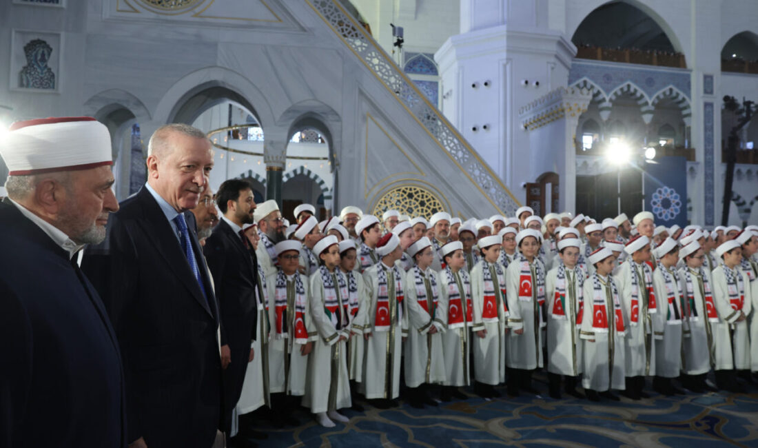 Tuğçe SEZER ODABAŞI – Ulaşcan ÖZER / İSTANBUL -CUMHURBAŞKANI Recep