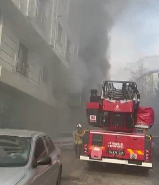 Özgür EREN / İSTANBUL, – ESENYURT’ta bir fırında çıkan yangına