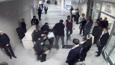 Ceyda YEŞİLOĞLU/İSTANBUL, – KARTAL Bölge Adliye Mahkemesi’nde hakim Aslı Kahraman’ı